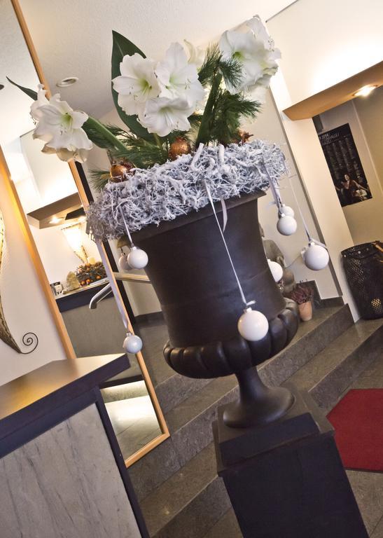 Hotel Cascade Superior 3*