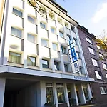 Hotel Cascade Superior Dusseldorf