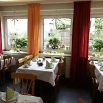 Hotel Cascade Superior Dusseldorf