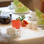 Cascade Superior Hotel Dusseldorf