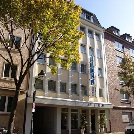 Cascade Superior Hotel Dusseldorf
