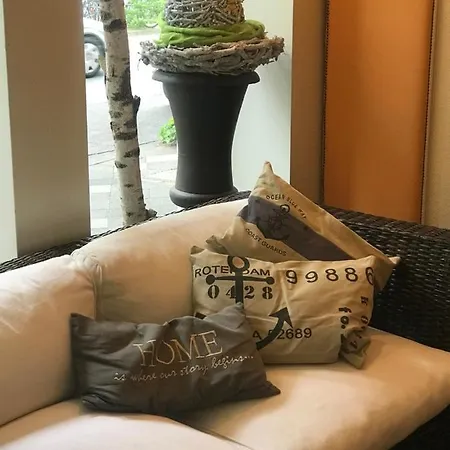 Cascade Superior Hotel Dusseldorf