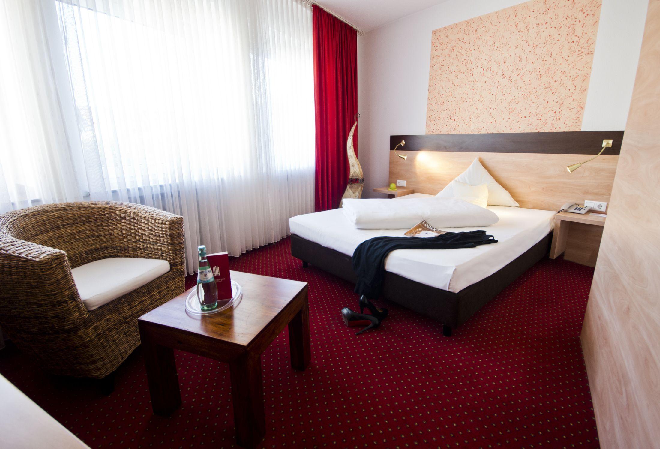 Hotel Cascade Superior Dusseldorf